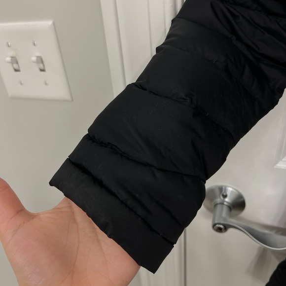 The North Face Women’s Winter Jacket 600 Size Small - Picture 5 of 12